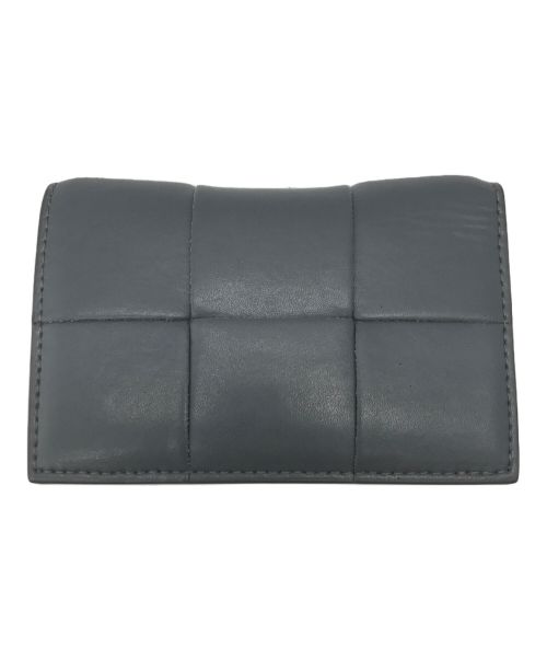 BOTTEGA VENETA（ボッテガベネタ）BOTTEGA VENETA (ボッテガベネタ) カセット フラップカードケース グレーの古着・服飾アイテム