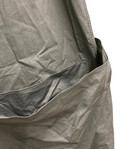 POSTELEGANT（ポステレガント）POSTELEGANT (ポステレガント) スキッパーシャツワンピース グレー サイズ:Ⅿの古着・服飾アイテム