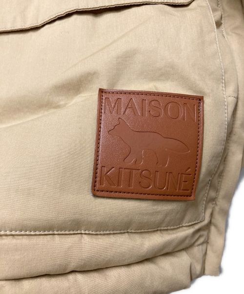 maison kitsune（メゾンキツネ）maison kitsune (メゾンキツネ) PUFFER JACKET ベージュ サイズ:Sの古着・服飾アイテム