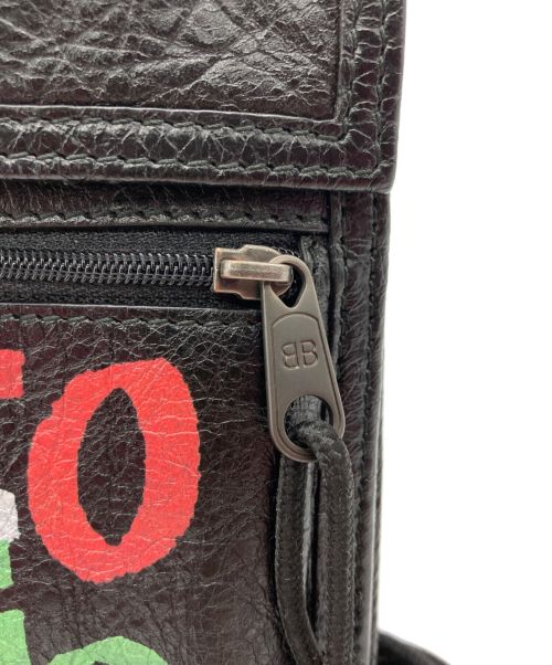 BALENCIAGA（バレンシアガ）BALENCIAGA (バレンシアガ) Leather Graffiti Explorer Strap Pouch ブラックの古着・服飾アイテム