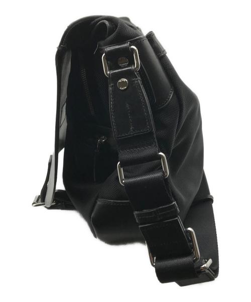 TUMI（トゥミ）TUMI (トゥミ) Townhouse Wilton Messenger ブラックの古着・服飾アイテム