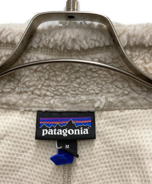 Patagonia（パタゴニア）Patagonia (パタゴニア) CLASSIC RETRO-X JACKET ベージュ サイズ:Ⅿの古着・服飾アイテム