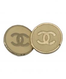 CHANEL（シャネル）の古着「ラウンドココイヤリング」｜ベージュ