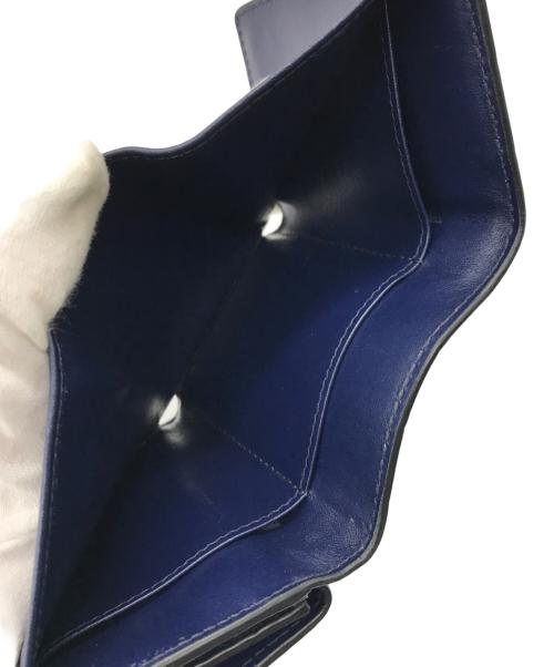 MIU MIU（ミュウミュウ）MIU MIU (ミュウミュウ) クロコ3つ折り財布 ブルーの古着・服飾アイテム