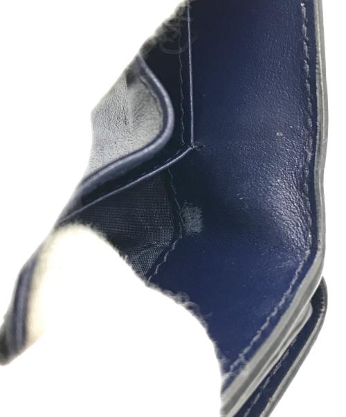 MIU MIU（ミュウミュウ）MIU MIU (ミュウミュウ) クロコ3つ折り財布 ブルーの古着・服飾アイテム