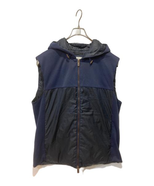 ARMANI COLLEZIONI（アルマーニ コレツィオーニ）ARMANI COLLEZIONI (アルマーニ コレツィオーニ) 中綿ベスト ネイビー サイズ:44の古着・服飾アイテム