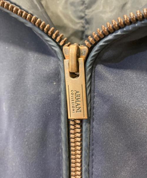 ARMANI COLLEZIONI（アルマーニ コレツィオーニ）ARMANI COLLEZIONI (アルマーニ コレツィオーニ) 中綿ベスト ネイビー サイズ:44の古着・服飾アイテム