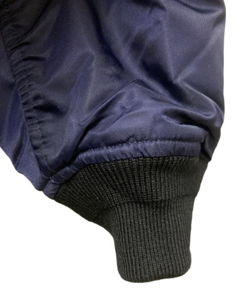 Carhartt WIP（カーハート ワークインプログレス）CARHARTT WIP (カーハート ワークインプログレス) 2023 NEW YEAR JACKET ネイビー サイズ:XLの古着・服飾アイテム