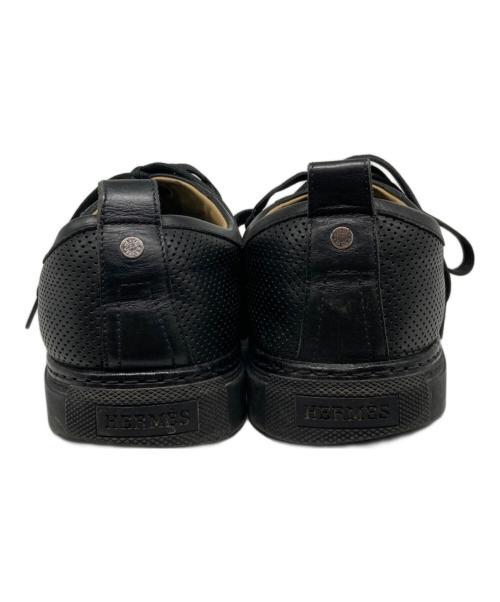 HERMES（エルメス）HERMES (エルメス) セリエボタンパンチングレザースニーカー ブラック サイズ:43 1/2の古着・服飾アイテム