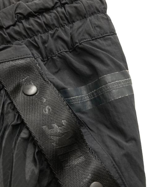 NIKE（ナイキ）NIKE (ナイキ) sacai (サカイ) ナイロンプリーツスカート ブラック サイズ:XLの古着・服飾アイテム