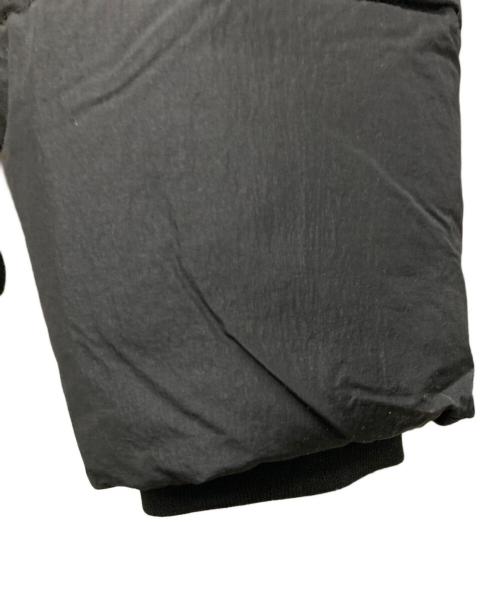 ARMANI EXCHANGE（アルマーニ エクスチェンジ）ARMANI EXCHANGE (アルマーニ エクスチェンジ) フーデッドショートパファージャケット ブラック サイズ:XSの古着・服飾アイテム