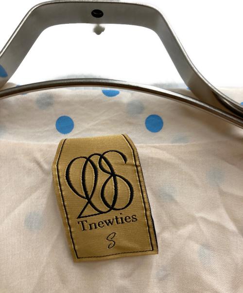 Tnewties（トゥエンティーズ）Tnewties (トゥエンティーズ) セットアップドットブラウス ブルー×ベージュ サイズ:Sの古着・服飾アイテム