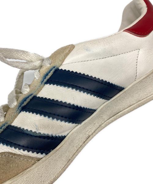 GUCCI（グッチ）GUCCI (グッチ) adidas (アディダス) Gazelle  White Navy ホワイト サイズ:US 7 1/2の古着・服飾アイテム