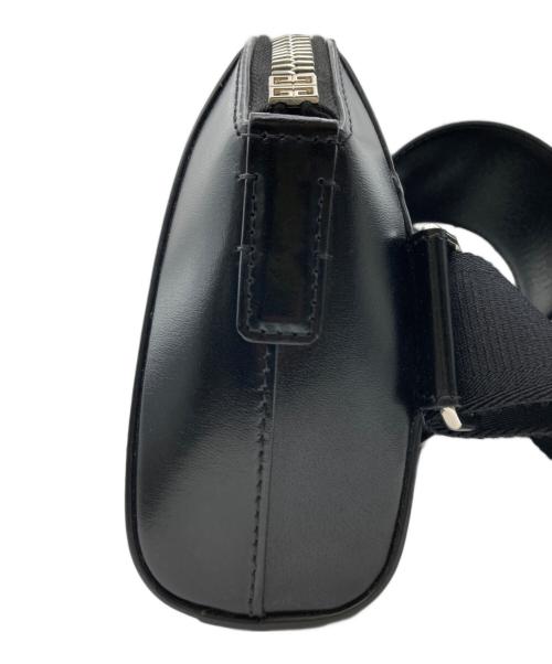 GIVENCHY（ジバンシィ）GIVENCHY (ジバンシィ) Mini Antigona U Crossbody Bag ブラックの古着・服飾アイテム