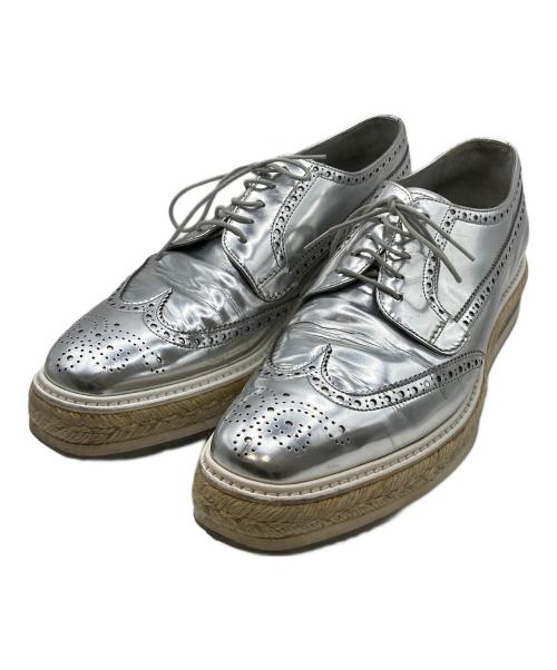 PRADA（プラダ）PRADA (プラダ) エスパドリーユウイングチップシューズ シルバー サイズ:7の古着・服飾アイテム