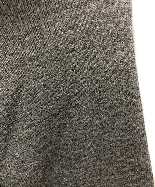 CDG（シーディージー）CDG (シーディージー) V-NECK SCHOOL CARDIGAN グレー サイズ:XXLの古着・服飾アイテム