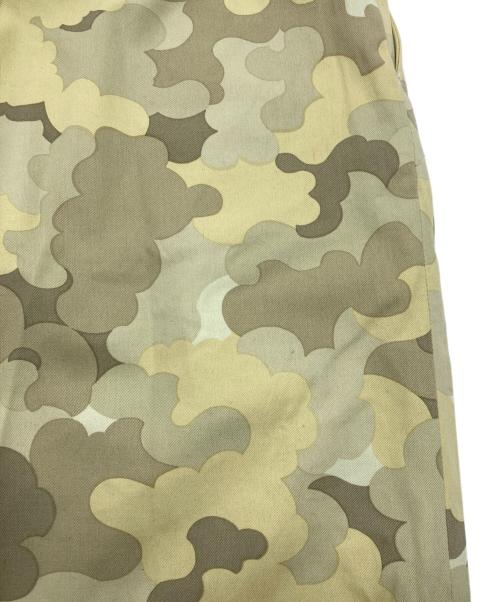 AURALEE（オーラリー）AURALEE (オーラリー) WASHED FINX CAMO TWILL GABARDINE SHORTS ベージュ サイズ:3の古着・服飾アイテム