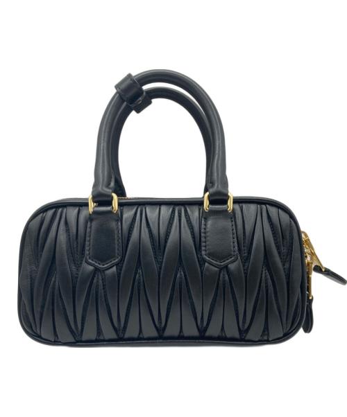 MIU MIU（ミュウミュウ）MIU MIU (ミュウミュウ) アルカディ マテラッセレザー バッグ ブラックの古着・服飾アイテム