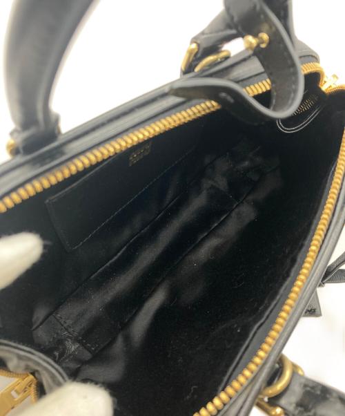 MIU MIU（ミュウミュウ）MIU MIU (ミュウミュウ) アルカディ マテラッセレザー バッグ ブラックの古着・服飾アイテム