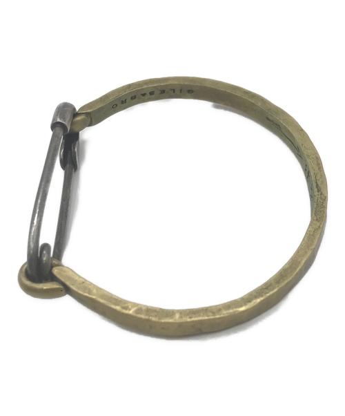 Giles & Brother（ジャイルスアンドブラザー）GILES & BROTHER (ジャイルスアンドブラザー) Safety Pin ID Cuff Silver Bracelet ゴールドの古着・服飾アイテム