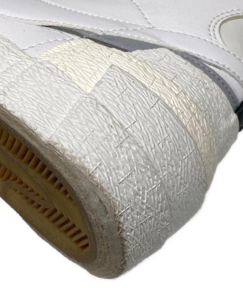 NIKE（ナイキ）NIKE (ナイキ) sacai (サカイ) BLAZER MID WHITE/WOLF GREY ホワイト サイズ:US 10の古着・服飾アイテム