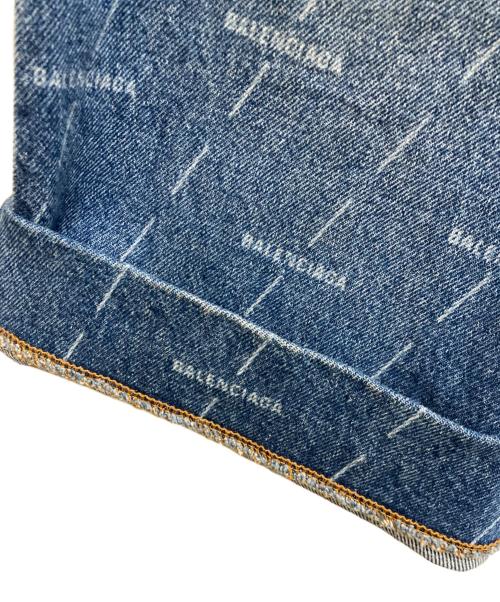 BALENCIAGA（バレンシアガ）BALENCIAGA (バレンシアガ) 総ロゴデニムパンツ インディゴ サイズ:26の古着・服飾アイテム