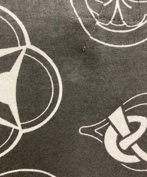 EVISU（エヴィス）EVISU (エヴィス) 総柄ロゴTEE ブラック サイズ:Lの古着・服飾アイテム