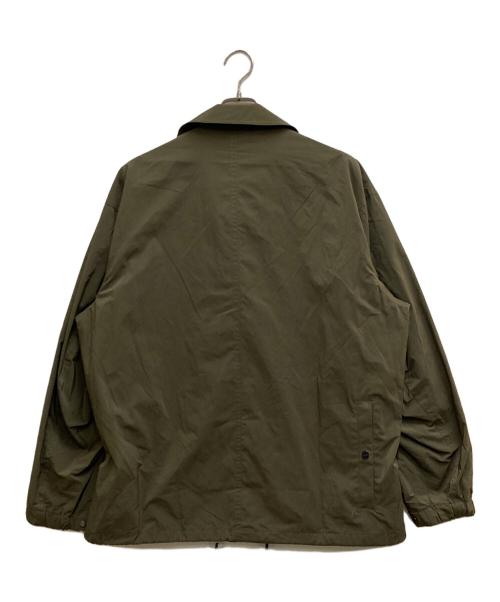 meanswhile（ミーンズワイル）meanswhile (ミーンズワイル) Odd Job Flap Coach Jacket オリーブ サイズ:2の古着・服飾アイテム