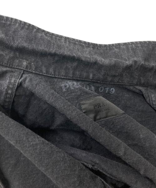 PRADA（プラダ）PRADA (プラダ) ロゴプレートデニムジップアップジャケット ブラック サイズ:Sの古着・服飾アイテム