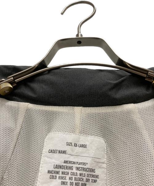 U.S.M.A(アメリカ軍陸軍士官学校)（ユーエスエムエー）U.S.M.A(アメリカ軍陸軍士官学校) (ユーエスエムエー) トレーニングジャケット グレー サイズ:XXLの古着・服飾アイテム