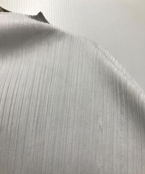 PLEATS PLEASE（プリーツプリーズ）PLEATS PLEASE (プリーツプリーズ) プリーツトップ グレー サイズ:3の古着・服飾アイテム