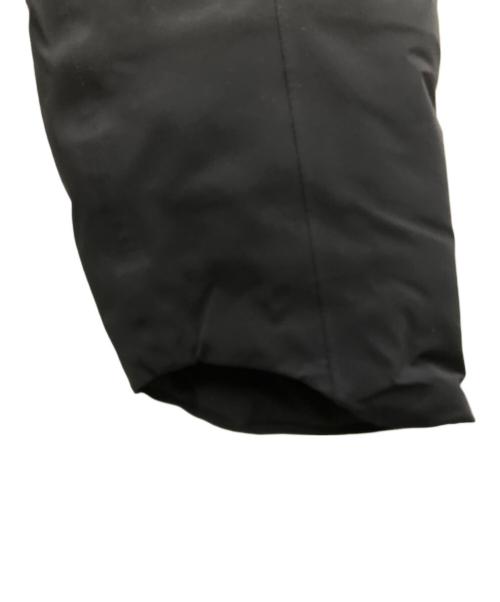 DESCENTE ALLTERRAIN（デザイント オルテライン）DESCENTE ALLTERRAIN (デザイント オルテライン) インビジブルダウンコーチジャケット ブラック サイズ:Mの古着・服飾アイテム