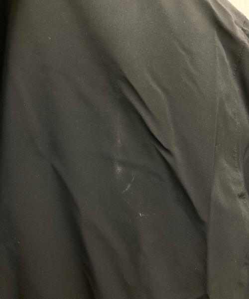 DESCENTE ALLTERRAIN（デザイント オルテライン）DESCENTE ALLTERRAIN (デザイント オルテライン) インビジブルダウンコーチジャケット ブラック サイズ:Mの古着・服飾アイテム