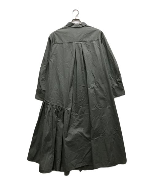 Rumche（ラム・シェ）Rumche (ラム・シェ) Knit Bonding Shirt Dress カーキ サイズ:FREEの古着・服飾アイテム