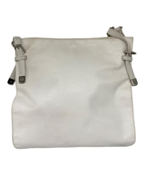 LOEWE（ロエベ）LOEWE (ロエベ) スタッズショルダーバッグ ホワイトの古着・服飾アイテム