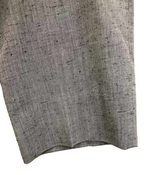 USED（ユーズド）USED (ユーズド) カスリ2タックスラックス グレー サイズ:不明の古着・服飾アイテム