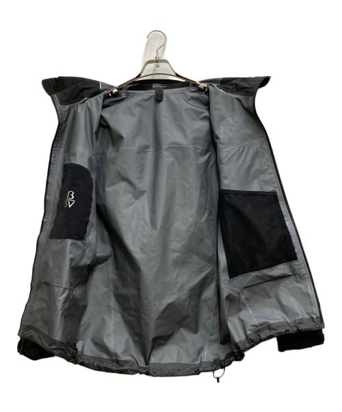 ARC'TERYX（アークテリクス）ARC'TERYX (アークテリクス) BETA SV JACKET ブラック サイズ:XSの古着・服飾アイテム