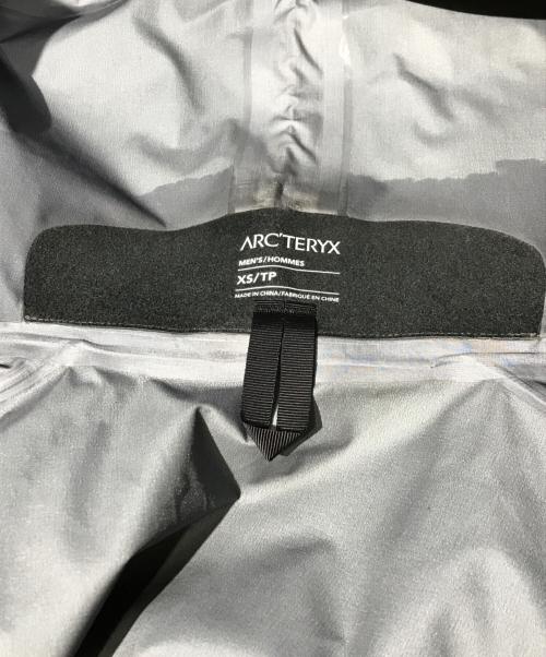 ARC'TERYX（アークテリクス）ARC'TERYX (アークテリクス) BETA SV JACKET ブラック サイズ:XSの古着・服飾アイテム
