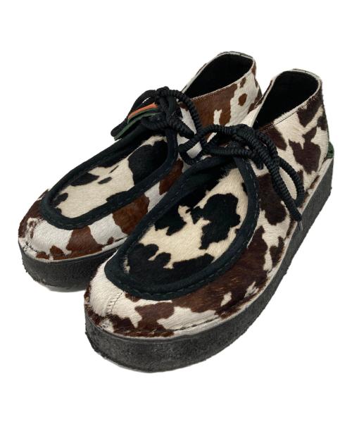 CLARKS（クラークス）CLARKS (クラークス) BRAIN DEAD (ブレインデッド) DESERT NOMAD - COW PRINT ホワイト サイズ:US 8 1/2の古着・服飾アイテム