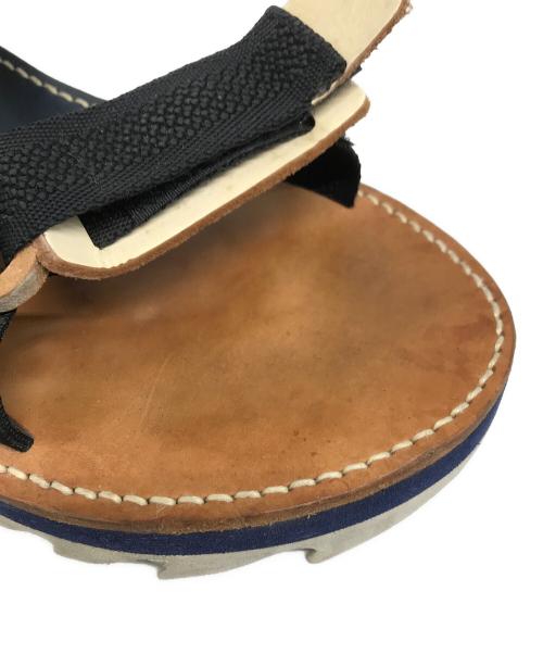 HENDER SCHEME（エンダースキーマ）Hender Scheme (エンダースキーマ) webb サンダル ブラック×ネイビー サイズ:5の古着・服飾アイテム