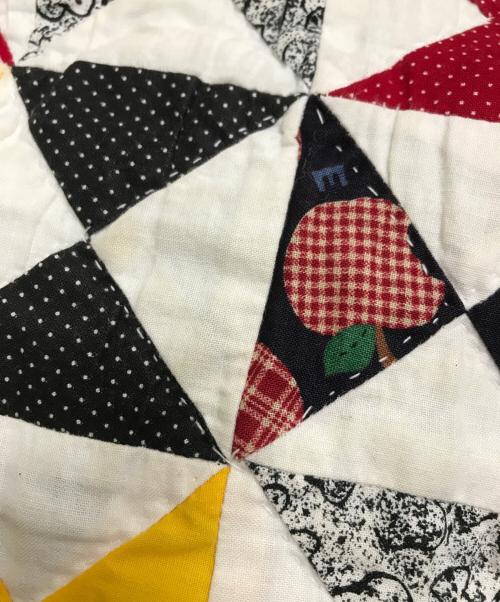 TAKAHIROMIYASHITA TheSoloIst.（タカヒロミヤシタ ザソロイスト）TAKAHIROMIYASHITA TheSoloIst. (タカヒロミヤシタ ザソロイスト) Vintage quilt flight jacket ホワイト×レッド サイズ:44の古着・服飾アイテム