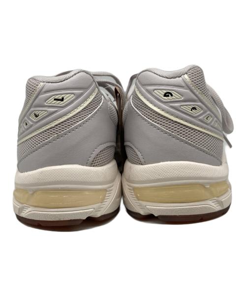 emmi meets ASICS（アシックス）emmi meets ASICS (アシックス) スニーカー ホワイト サイズ:US 8の古着・服飾アイテム