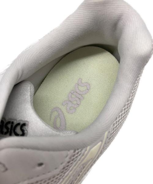 emmi meets ASICS（アシックス）emmi meets ASICS (アシックス) スニーカー ホワイト サイズ:US 8の古着・服飾アイテム