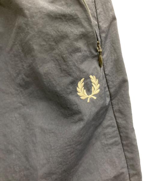 FRED PERRY（フレッドペリー）FRED PERRY (フレッドペリー) BEAMS (ビームス) 別注 Shell Pants ネイビー サイズ:XLの古着・服飾アイテム