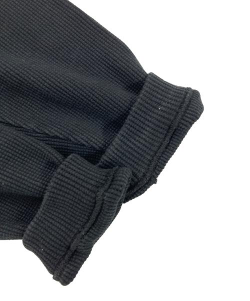 UNIVERSAL PRODUCTS.（ユニバーサルプロダクツ）UNIVERSAL PRODUCTS. (ユニバーサルプロダクツ) YAAH WAFFLE CARDIGAN ブラック サイズ:Lの古着・服飾アイテム