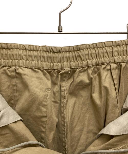 N.HOOLYWOOD（エヌ ハリウッド）N.HOOLYWOOD (エヌ ハリウッド) INVINCIBLE (インヴィンシブル) タックショーツ ベージュ サイズ:36の古着・服飾アイテム