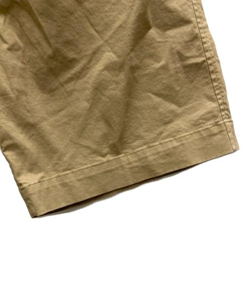 N.HOOLYWOOD（エヌ ハリウッド）N.HOOLYWOOD (エヌ ハリウッド) INVINCIBLE (インヴィンシブル) タックショーツ ベージュ サイズ:36の古着・服飾アイテム