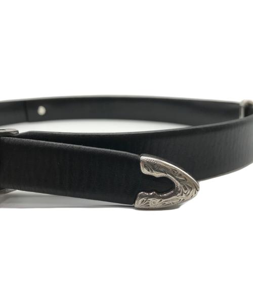 TOGA PULLA（トーガ プルラ）TOGA PULLA (トーガ プルラ) METAL BUCKLE BELT ブラックの古着・服飾アイテム