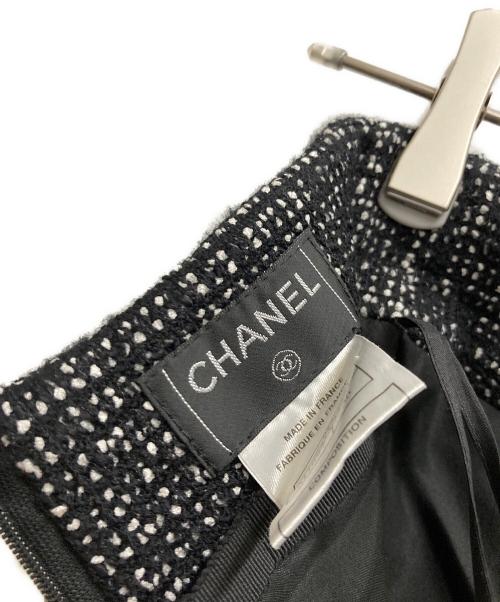 CHANEL（シャネル）CHANEL (シャネル) ココボタンツイードセットアップ ブラック サイズ:36の古着・服飾アイテム