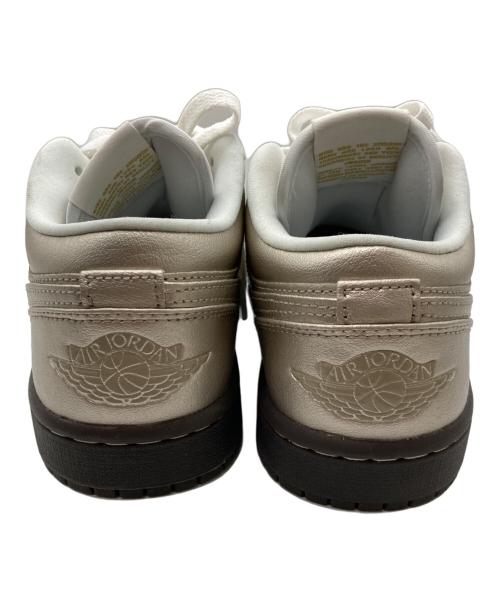 NIKE（ナイキ）NIKE (ナイキ) AIR JORDAN 1 LOW シャンパンゴールド サイズ:23の古着・服飾アイテム